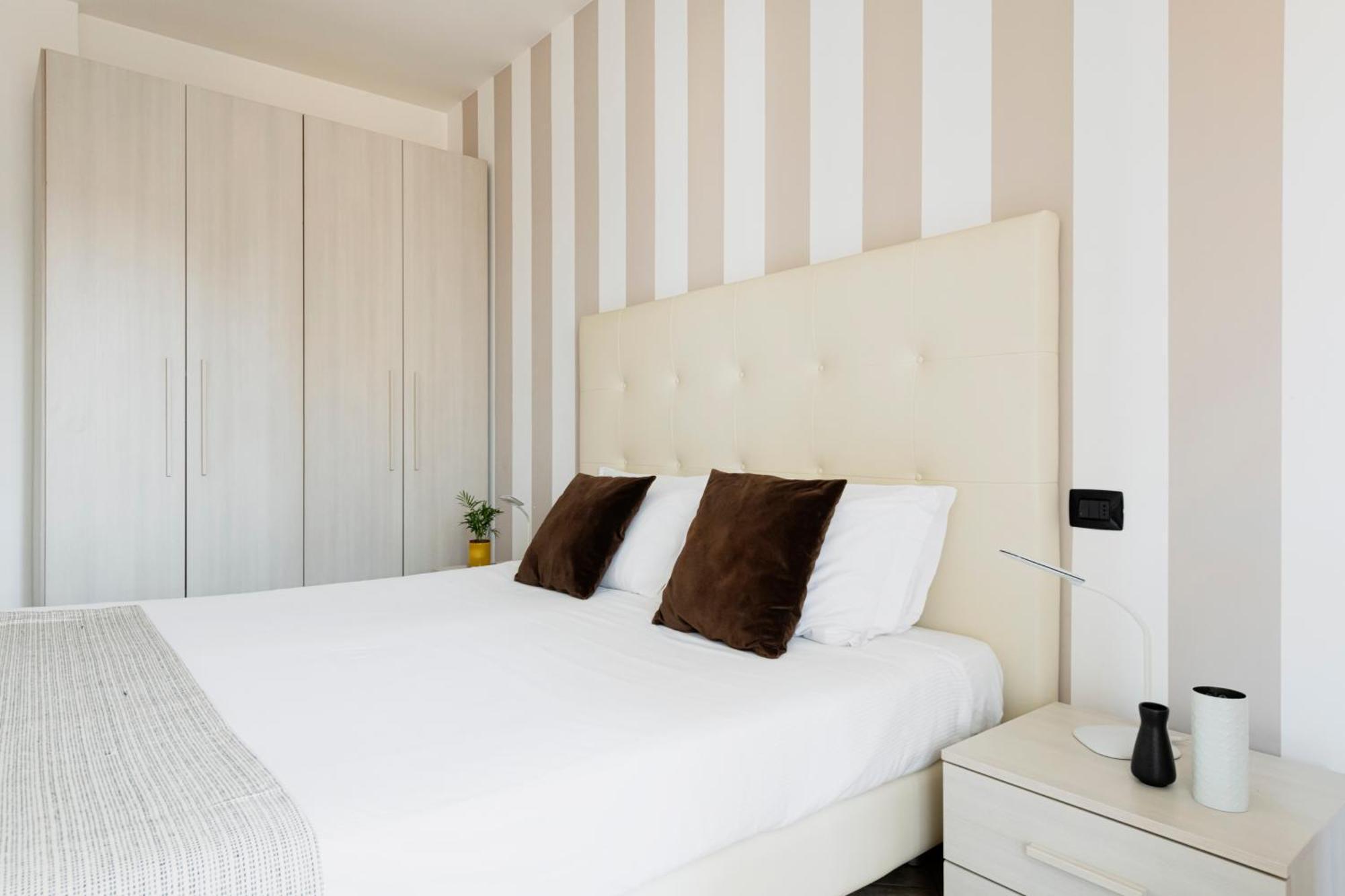 Hq Aparthotel Milano Inn - Smart Suites Cinisello Balsamo Exterior foto